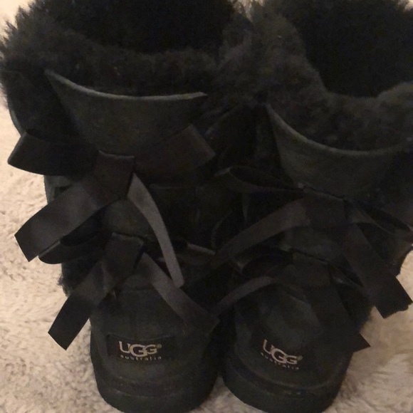 UGG Bailey - Picture 2 of 7